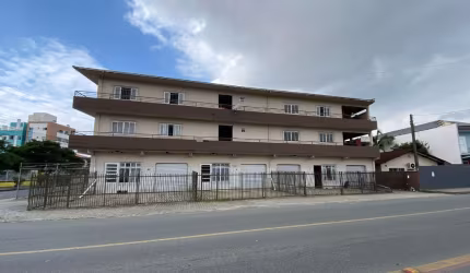 Prédio com 15 apts já ocupados.