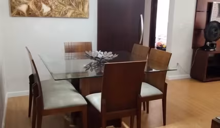 Apartamento 79 m² no bairro Embaré