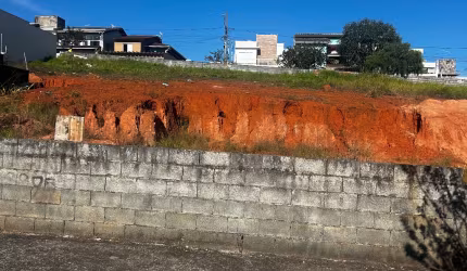 Lindo lote plaino no portal dos ipês 3