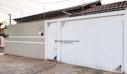 Casa com suíte armários planejados - Recanto dos Pássaros