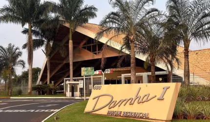 Sobrado À venda Damha I 03 suítes