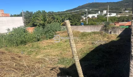 Ótimo lote no bairro Jadir Marinho com 300m² com excelente localização!