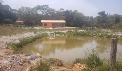 Chácara com 3.000m² em Medeiros Itatiaiuçu , excelente localização!