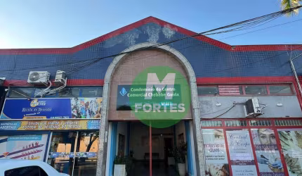Loja no Centro de Maricá/RJ, com 72m²