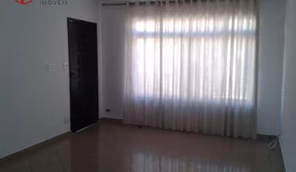 Sobrado na Mooca, 2 dormitórios, 3 vagas, quintal c/ churrasqueira.