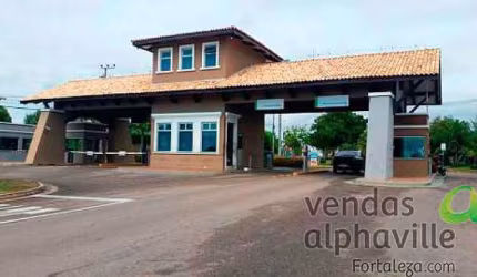 Casa de condomínio para venda tem 530 metros quadrados em Cararu - Eusébio - CE
