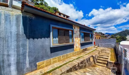 Casa à venda, 100 m² por R$ 370.000,00 - Tijuca - Teresópolis/RJ