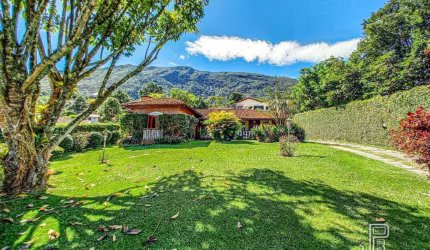 Casa à venda, 345 m² por R$ 1.500.000,00 - Araras - Teresópolis/RJ