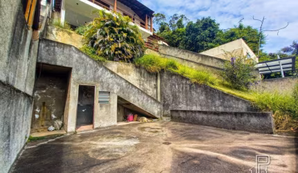 Casa à venda, 105 m² por R$ 550.000,00 - Tijuca - Teresópolis/RJ