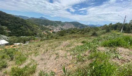 Terreno à venda, 670 m² por R$ 299.900,00 - Barra do Imbuí - Teresópolis/RJ