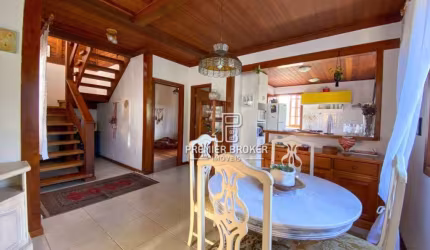 Casa à venda, 237 m² por R$ 790.000,00 - Albuquerque - Teresópolis/RJ