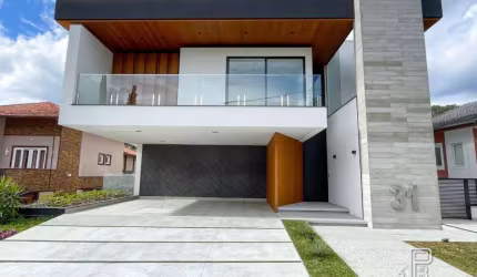 Casa à venda, 330 m² por R$ 4.900.000,00 - Várzea - Teresópolis/RJ