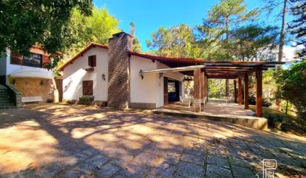 Casa à venda, 400 m² por R$ 2.249.000,00 - Barra do Imbuí - Teresópolis/RJ