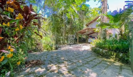 Casa à venda, 269 m² por R$ 799.000,00 - Albuquerque - Teresópolis/RJ