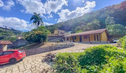 Casa à venda, 114 m² por R$ 500.000,00 - Pessegueiros - Teresópolis/RJ