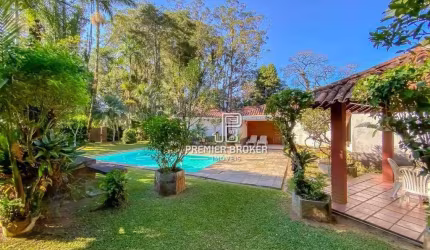 Casa à venda, 408 m² por R$ 1.500.000,00 - Granja Guarani - Teresópolis/RJ