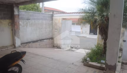 Sobrado com 4 dormitórios à venda, 258 m² por R$ 450.000,00 - Jardim Aeroporto - Guaratinguetá/SP