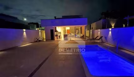 Casa com 3 dormitórios à venda, 205 m² por R$ 1.290.000 - Itapecerica - Taubaté/SP