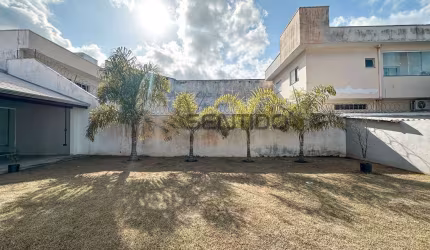 Casa ampla com 4 dormitórios para locação definitiva em Itanhaém | Litoral Sul