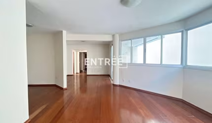 Apartamento 3 Quartos (sendo 3 Suítes) e 2 Vagas - Centro