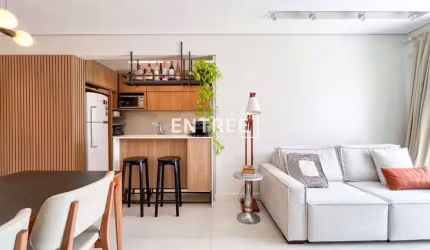 Apartamento 2 Quartos (sendo 1 Suíte) e 1 Vaga - Centro