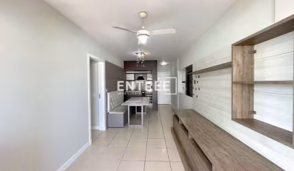 Apartamento com 3 Quartos (sendo 1 Suíte) e 2 Vagas - Centro