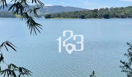 Chácara com 2 dormitórios à venda, 3200 m² por R$ 1.350.000,00 - Paiol Grande - Joanópolis/SP