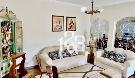 Casa com 3 dormitórios à venda, 300 m² por R$ 1.180.000,00 - Jardim Europa - Bragança Paulista/SP