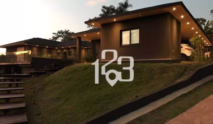 Casa com 3 dormitórios à venda, 350 m² por R$ 5.200.000,00 - Condomínio Jardim das Palmeiras - Bragança Paulista/SP