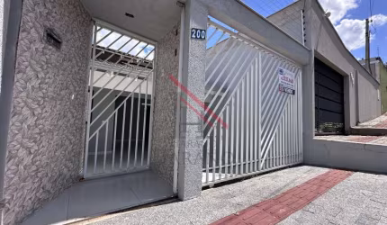 Casa com 3 quartos à venda no Jardim Neman Sahyun, Londrina  por R$ 586.000