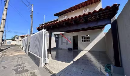Casa com 3 quartos à venda no Antares, Londrina  por R$ 449.000