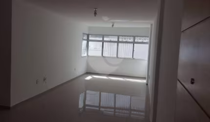 Apartamento com 3 quartos à venda em Cocó - CE