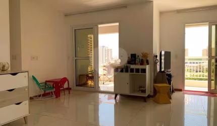 Apartamento com 3 quartos à venda em Patriolino Ribeiro - CE