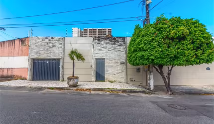 Casa com 6 quartos à venda em Engenheiro Luciano Cavalcante - CE
