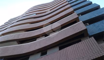 Apartamento com 3 quartos à venda em Papicu - CE