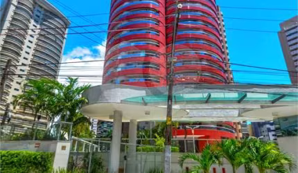 Apartamento com 3 quartos à venda em Meireles - CE