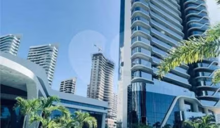Apartamento com 5 quartos à venda em Meireles - CE