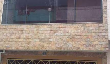 Sobrado com 3 dormitórios à venda, 141 m² por R$ 355.000,00 - Vila Nova Conceição - Diadema/SP