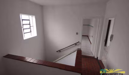 Casa com 2 dormitórios para alugar, 65 m² por R$ 2.000,00/mês - Vila São José - Diadema/SP