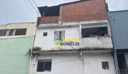 Imóvel com 2 moradias mais salão Comercial no Piraporinha por 199 mil.