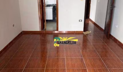 Sobrado com 3 dormitórios à venda, 258 m² por R$ 640.000 - Vila Aquilino - Santo André/SP