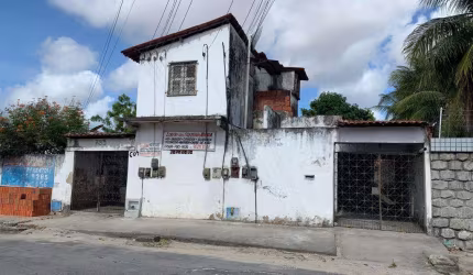 Casa para Venda em Fortaleza, Cajazeiras, 11 dormitórios, 3 banheiros, 4 vagas