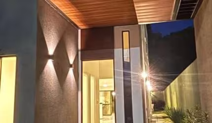 Casa para Venda em Eusébio, Guaribas, 4 dormitórios, 3 suítes, 4 banheiros, 3 vagas
