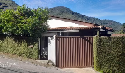 Casa à venda no Quarteirão Brasileiro  Petrópolis