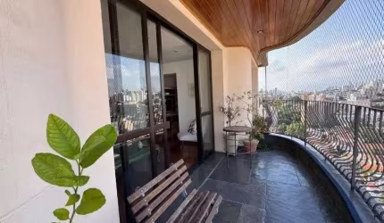 Apartamento Alto Padrão - Impecável