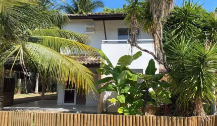 Casa para Venda em Lauro de Freitas, Buraquinho, 4 dormitórios, 2 suítes, 1 banheiro, 1 vaga