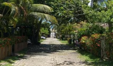Casa para Venda em Lauro de Freitas, Buraquinho, 4 dormitórios, 2 suítes, 2 banheiros, 2 vagas