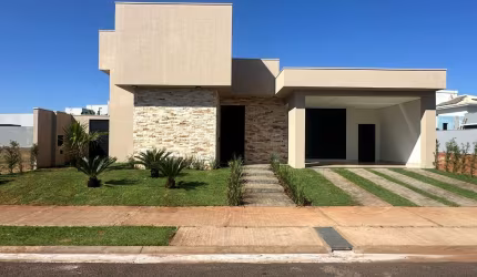 Fantástica casa no Cyrela Diamantino,  4 suítes, AR Condicionado  e piscina.