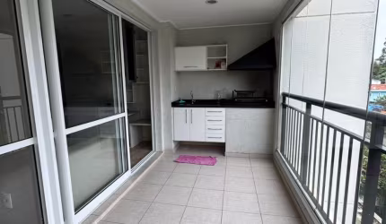 Apartamento 3 Dormitórios  com aluguel de Porteira Fechada