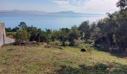 Terreno a venda com vis mar